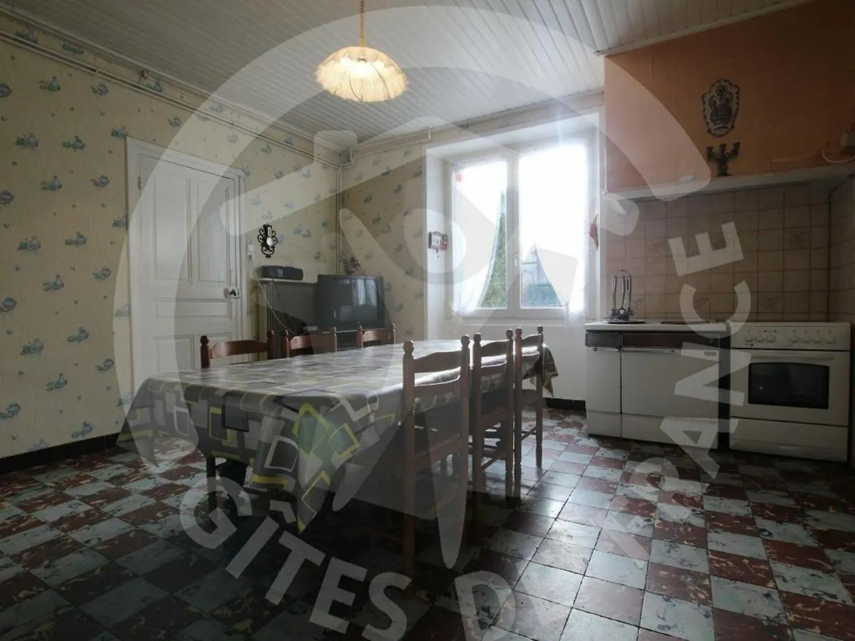 Gite Familial Paisible, Proche Gorges De La Loire, Avec Cour Fermee, 3 Chambres, Equipements Bebe - Fr-1-582-116 Solignac-sur-Loire